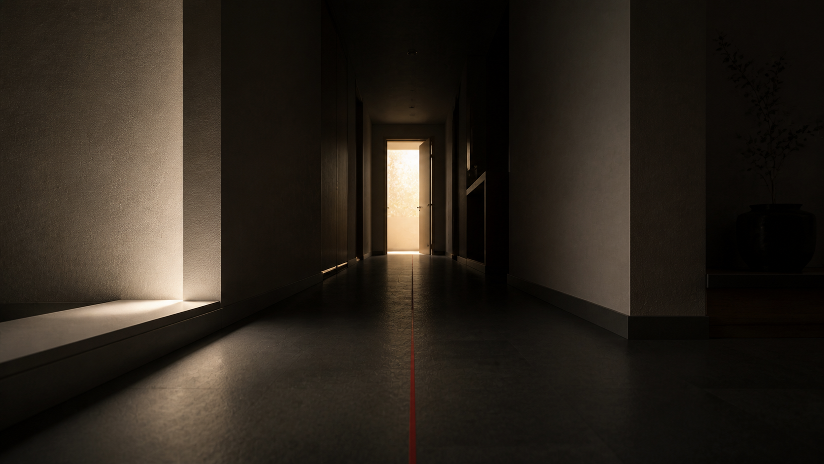 Corridoio interno in ombra attraversato da una sottile linea rossa che conduce verso una porta aperta e luminosa